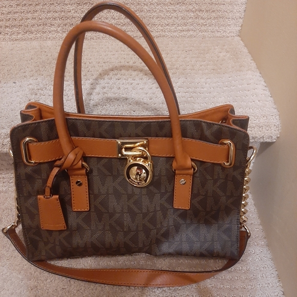 Michael  kors Hamilton handbag  MK - Picture 2 of 16